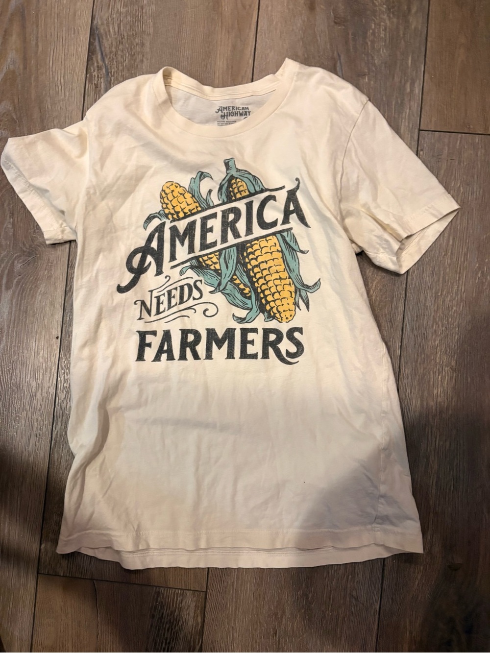 American Highway Cream 'America Needs Farmers' Graphic Tee